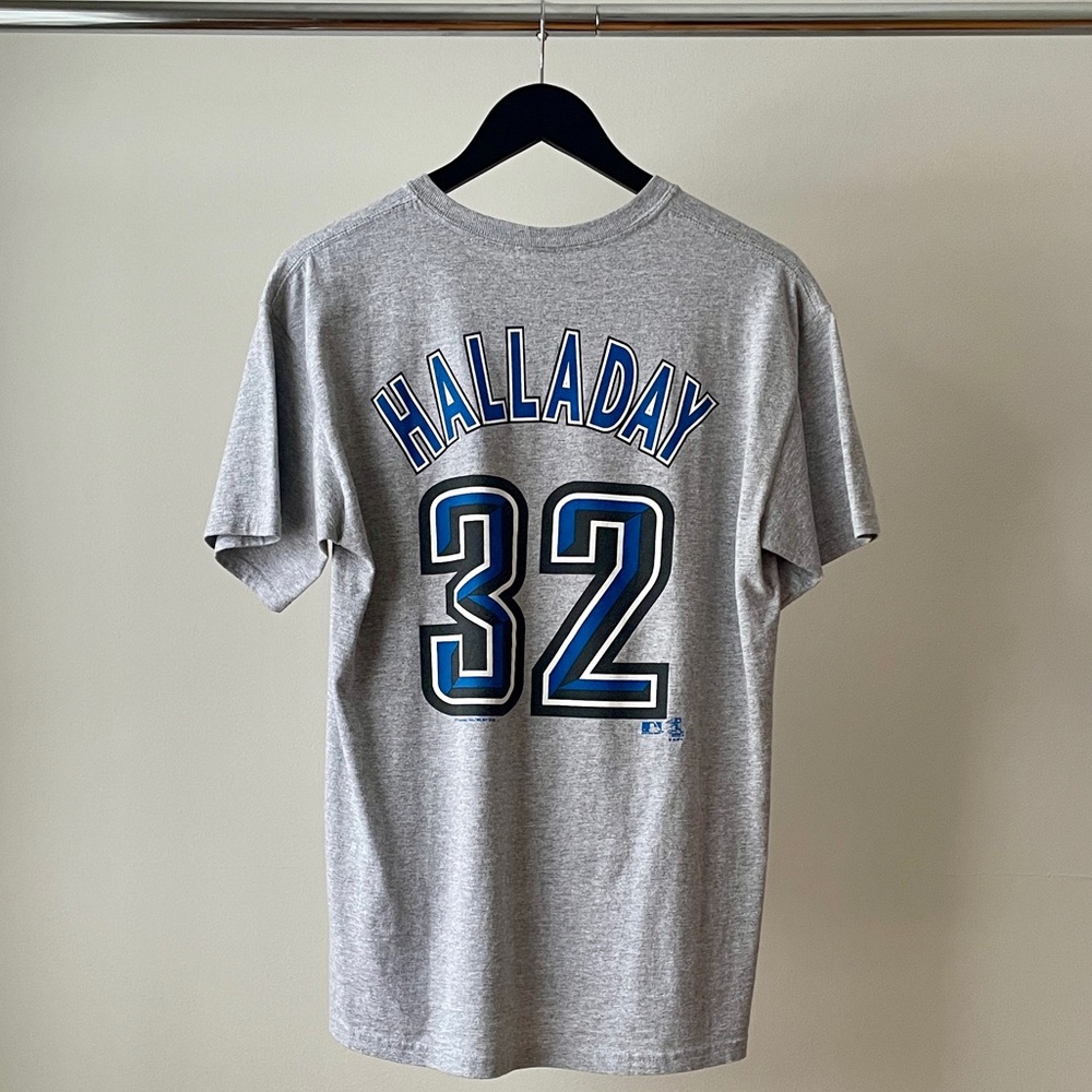 Rare Vintage Majestic Athletic Toronto Blue Jays Roy Halladay T-Shirt 2008-2011